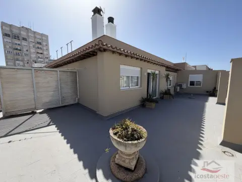 Ático en calle Brunete