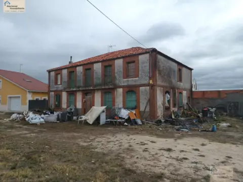 Casa en Navalmanzano