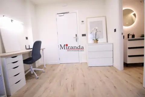 Estudio en Avenida Príncipe de Asturias, 94