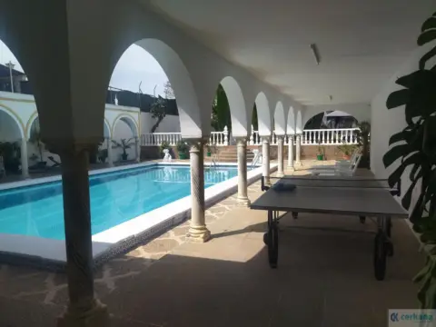 Chalet en calle de la Paloma, 37