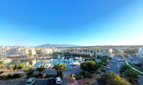 Apartamento en calle Mar de Alboran