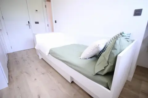 Estudio en Avenida Príncipe de Asturias, 94