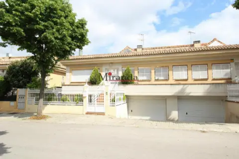 Chalet en calle de Gregorio Mendel