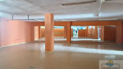 Trastero en calle Hermanos Tapia Nevado