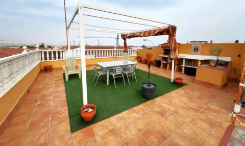 Casa en calle de la Abrucena