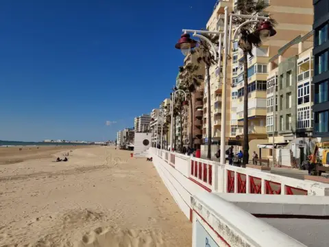 Piso en Paseo Marítimo