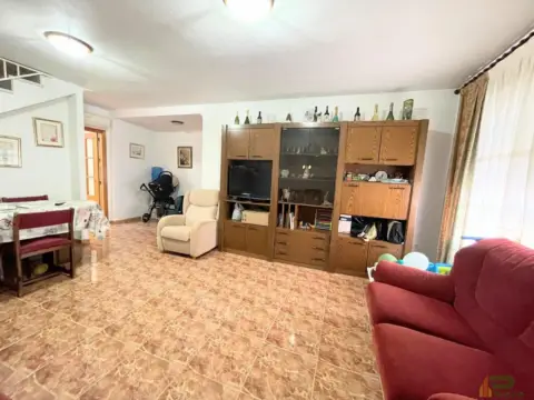 Dúplex en calle Olivares