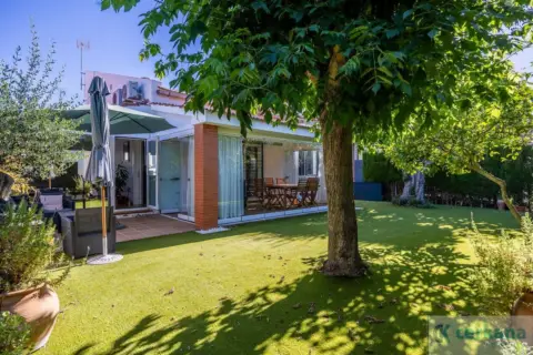 Chalet en calle Albeiteria, nº 8
