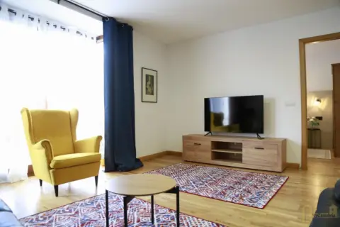 Piso en calle Plaza Mayor