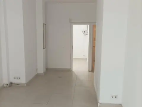 Local comercial en Centro - Ayuntamiento