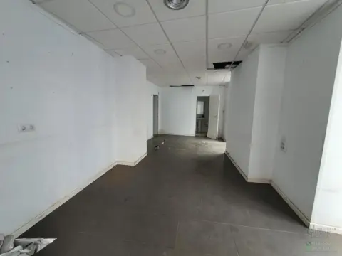 Local comercial en Centro