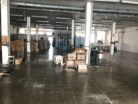 Nave comercial en Eixample - Carrer Torrijos