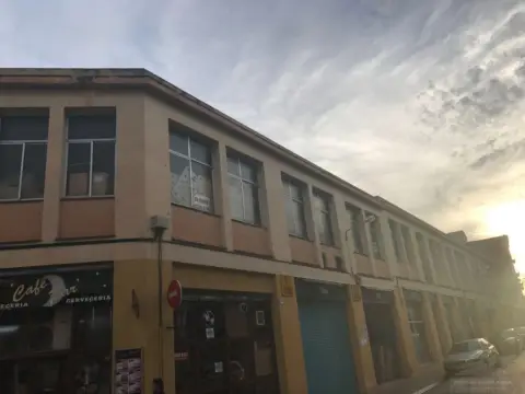 Nave comercial en Eixample - Carrer Torrijos