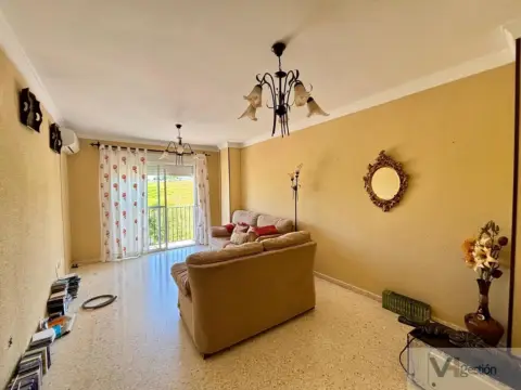 Piso en Blas Infante