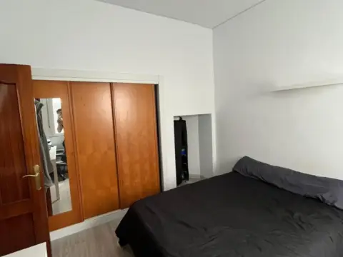 Piso en calle de Cataluña, 8