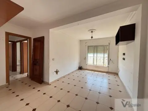 Piso en Plaza Zahara