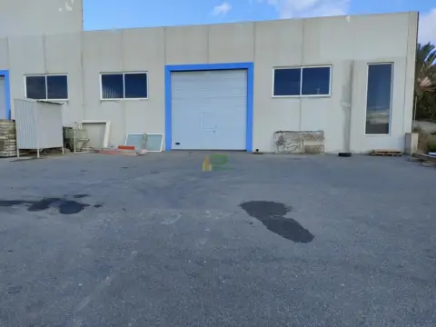 Nave comercial en calle Poligono Industrial