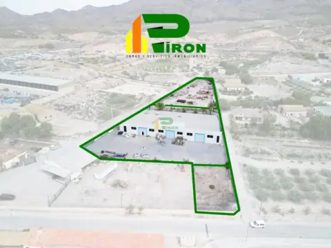 Nave comercial en Polígono Industrial la Hoya