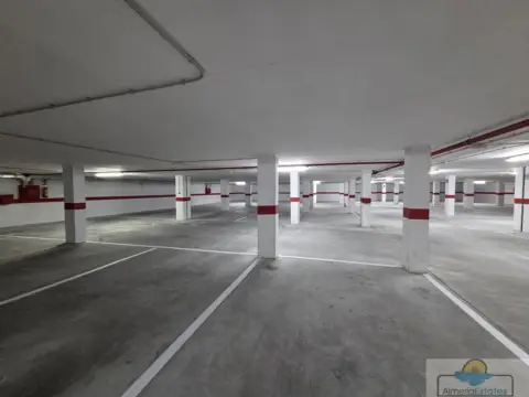 Local comercial en Plaza de Toros