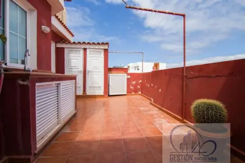 Ático en calle El Lomo