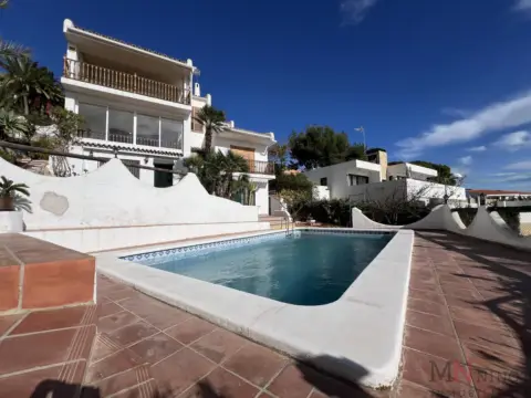 Chalet en calle Parcela 178