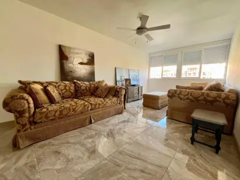 Apartamento en calle Babor