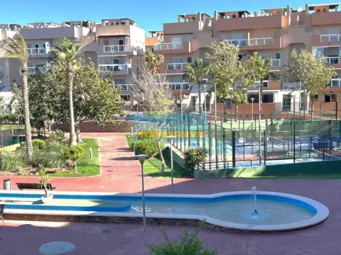 Apartamento en calle Almadraba