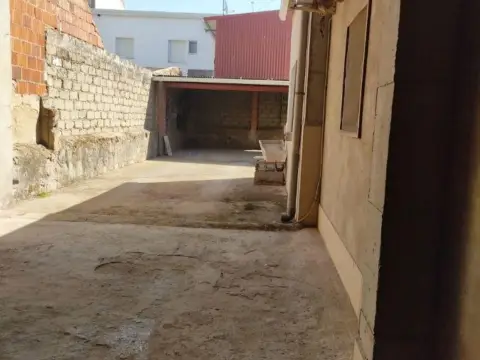 Casa en Cerca Pabellón Piscina