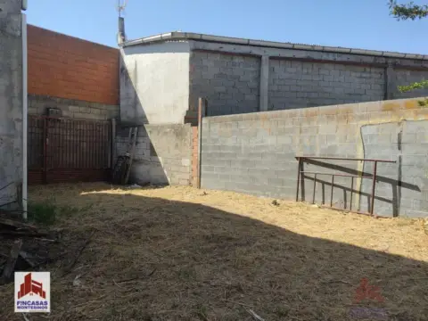 Piso en Cerca Carretera