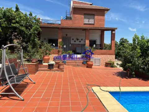 Finca rústica en Alcolea