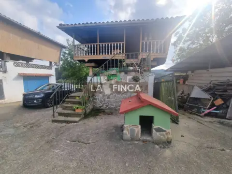 Casa en calle Montico