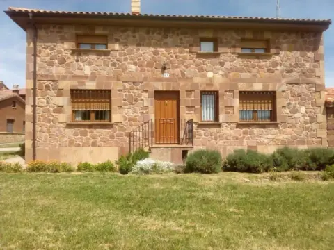 Chalet en Santa Cruz de Juarros