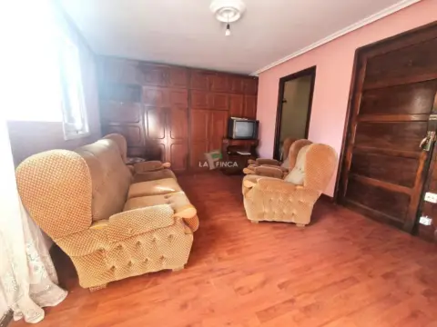 Casa en calle Carretera Ponteo