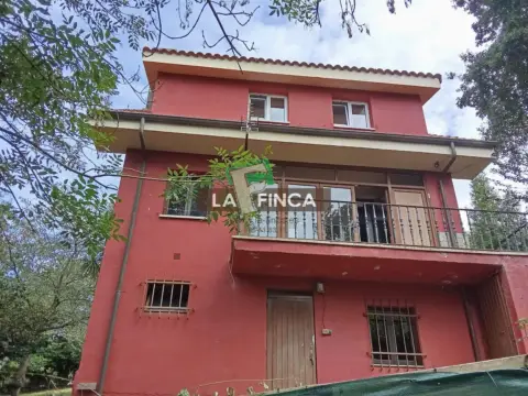 Casa en calle Lugar La Braña