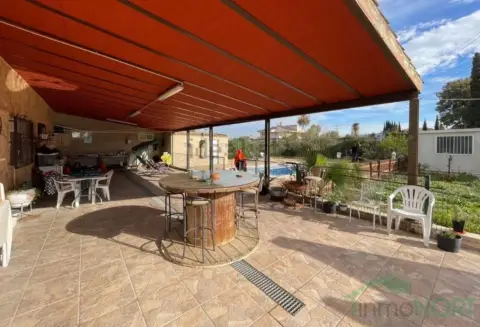 Chalet en Carril de Molinos