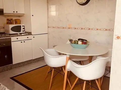 Casa en Avda Alcalde Lavadores
