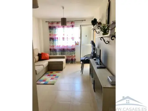 Piso en Urbanización Roquetas de Mar-Las Marinas