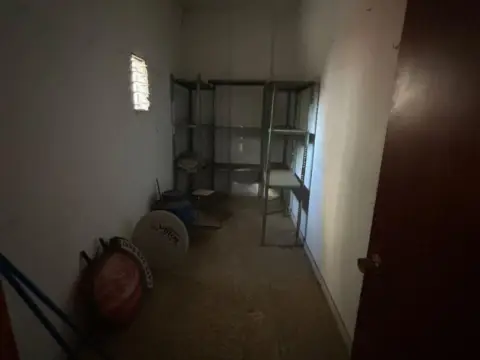 Local comercial en 06804
