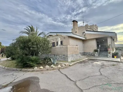 Chalet en Molinos Marfagones