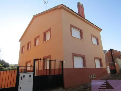 Chalet en calle de la Noria