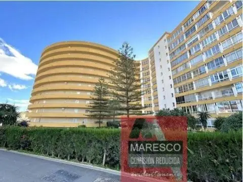 Local comercial en calle calle Lirios, nº 16