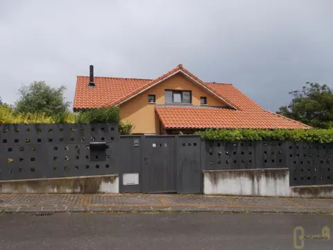 Casa en Vispieres