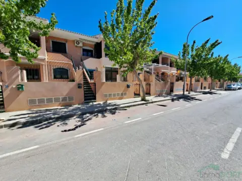 Casa en calle Río Piloña