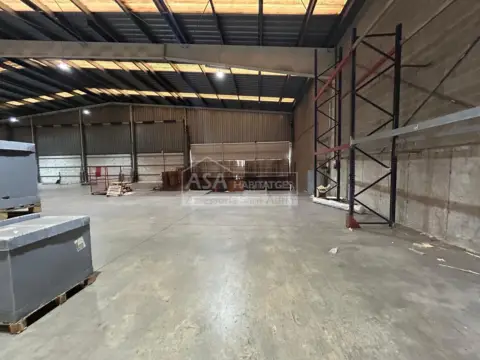 Nave comercial en Carrer de Sant Miquel d'Olèrdola