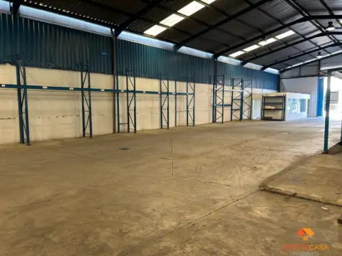 Nave comercial en Prado