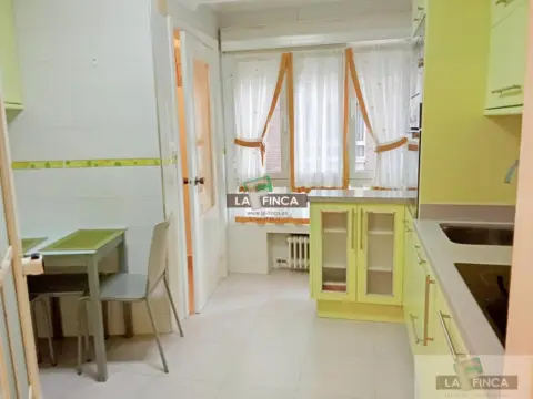 Piso en calle de Ramón Prieto Bances