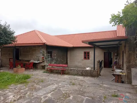 Casa en Campo Lameiro