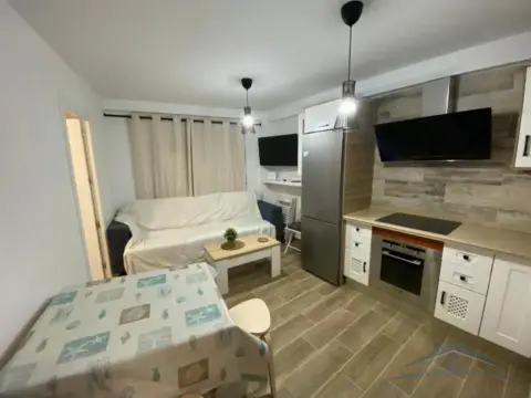 Piso en calle C- Alboran