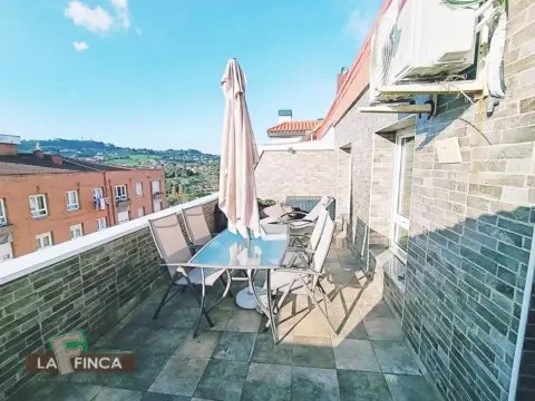 Ático en calle de Miguel Servet