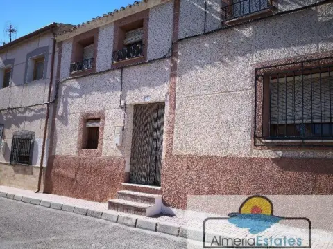 Casa en Somontin